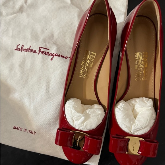 Ferragamo Red shoes 38.5